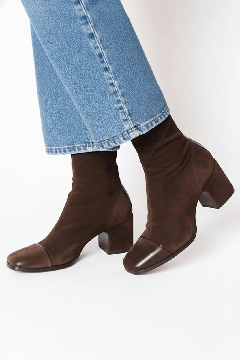 Monique™ | Elegant Comfort for Everyday