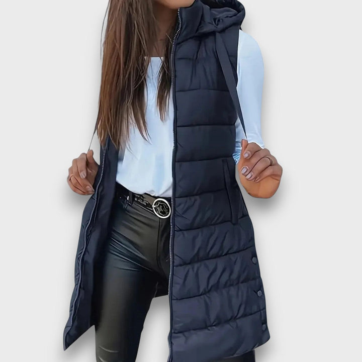 Kaira – Casual Sleeveless Quilted Gilet with Hood