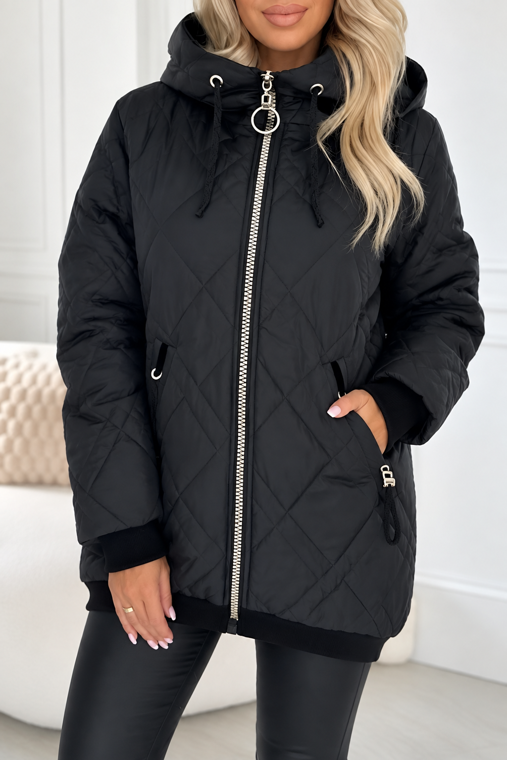 Rolande™ | Lightweight Warmth Without Bulk