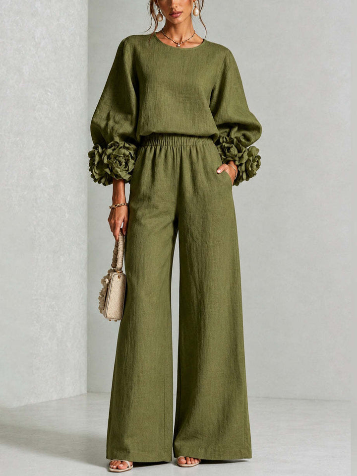 Rosalie | Two-Piece Set with Floral Cuffs