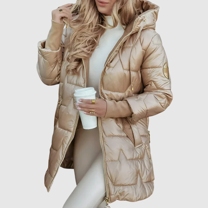Hélène™ | Embracing Warmth Without Heaviness