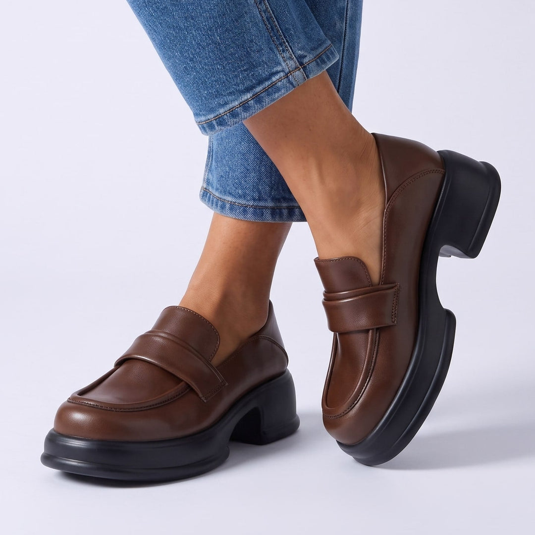 Venetia Leather Loafers