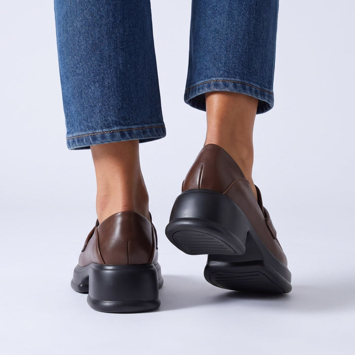 Venetia Leather Loafers