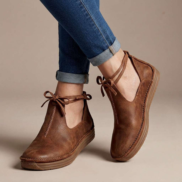 Velora | Comfortable loafers with adjustable strap