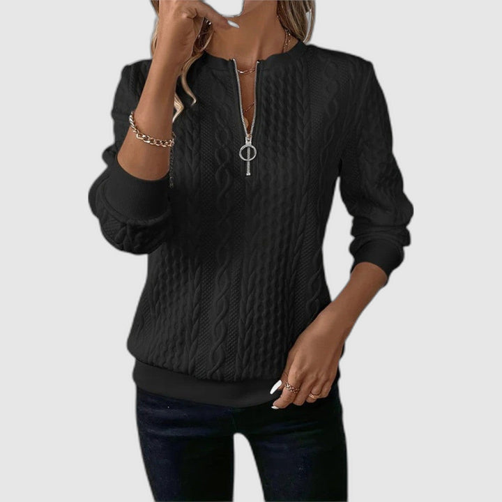 Solena – Zippered Pullover in Twisted Knit