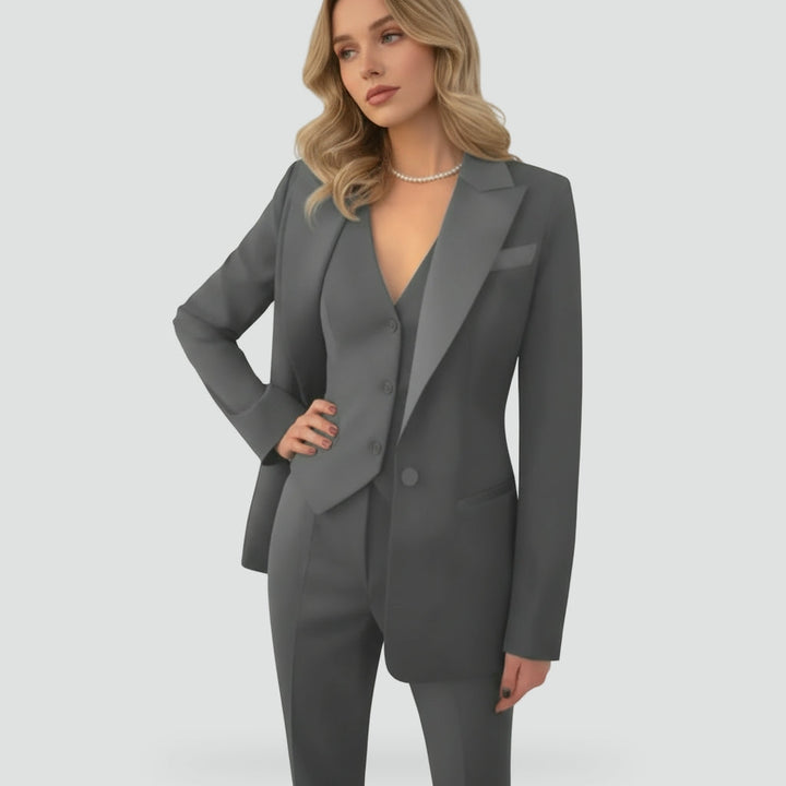 Elise | Three-Piece Set: Blazer, Vest, and Trousers