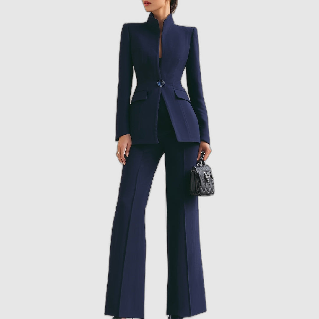 Vera | High-collar blazer and wide-leg pants